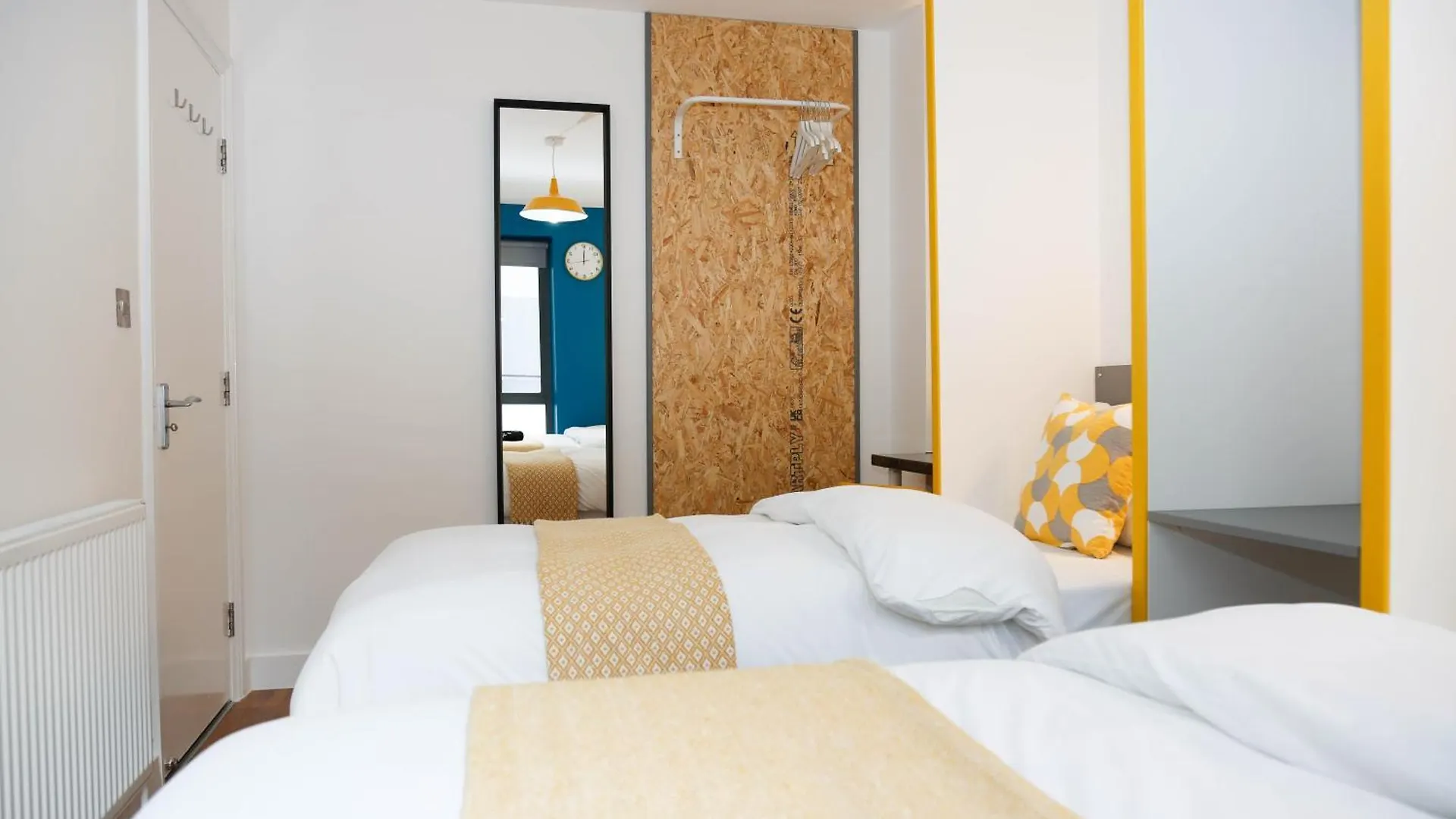 New Luxury Apartments In Central Location Next To Shops, Cafes, Bars & Metro Londra 0*,  Regno Unito
