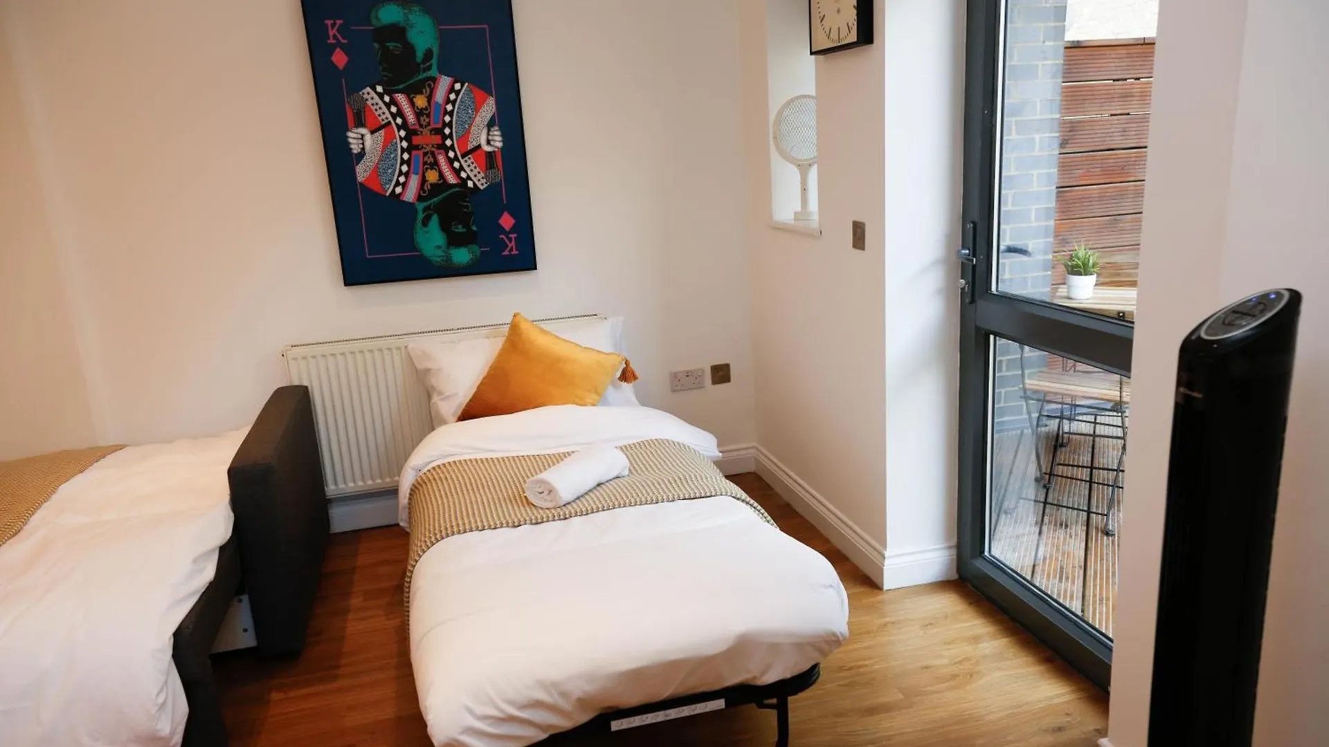 New Luxury Apartments In Central Location Next To Shops, Cafes, Bars & Metro Londra 0*,  Birleşik Krallık
