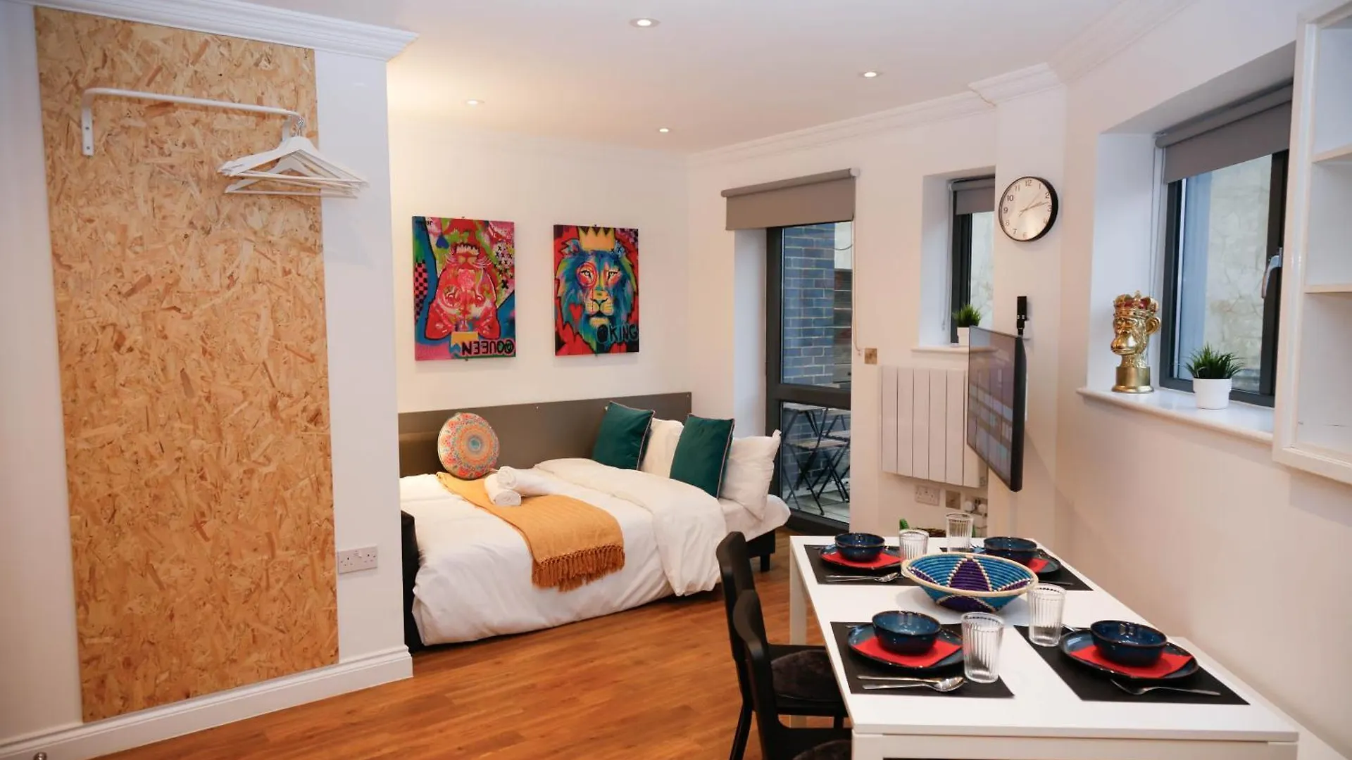 New Luxury Apartments In Central Location Next To Shops, Cafes, Bars & Metro Londra 0*,  Birleşik Krallık